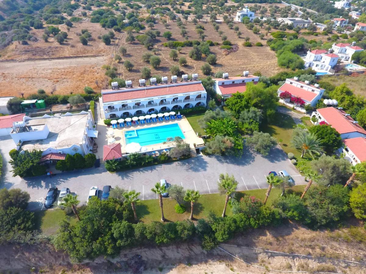 Bare Hill Holiday Apartments Krini Exteriér fotografie