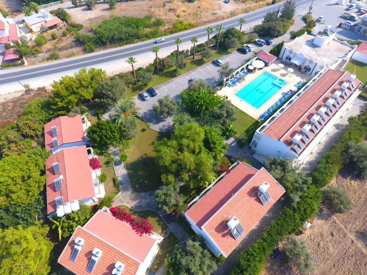 Bare Hill Holiday Apartments Krini Exteriér fotografie