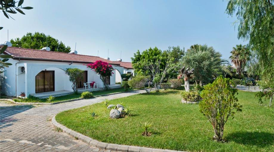 Bare Hill Holiday Apartments Krini Exteriér fotografie