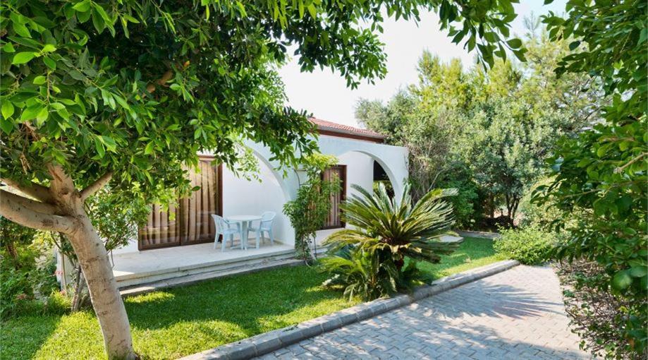 Bare Hill Holiday Apartments Krini Exteriér fotografie
